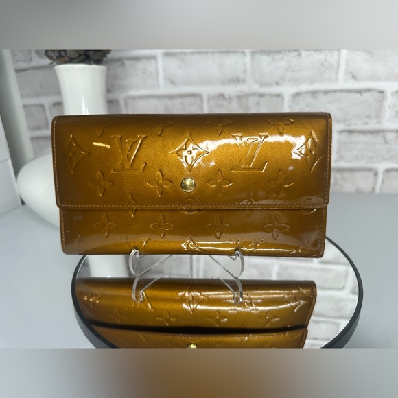 Like for notification. Share Show Sundays at 8am EST and Saturdays at 10am. 🛍️ - Picture 10 of 17